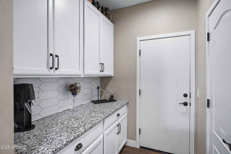 18244 W Vista Norte St-28