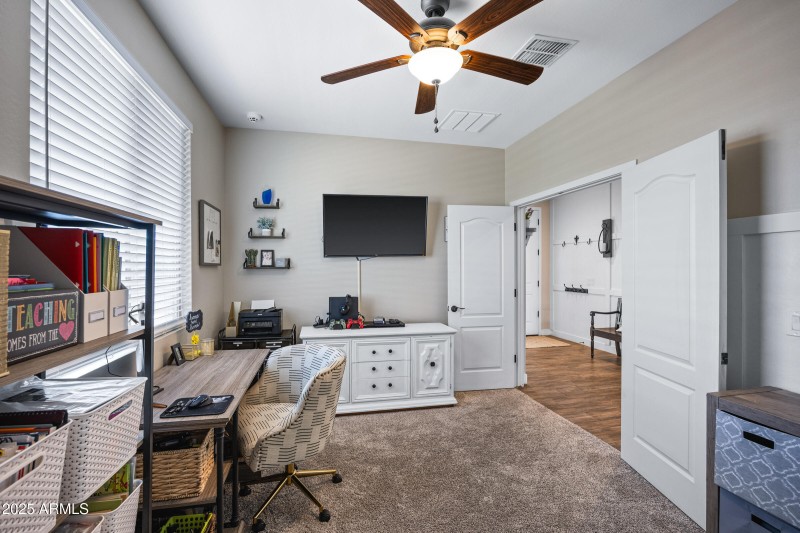 18244 W Vista Norte St-30