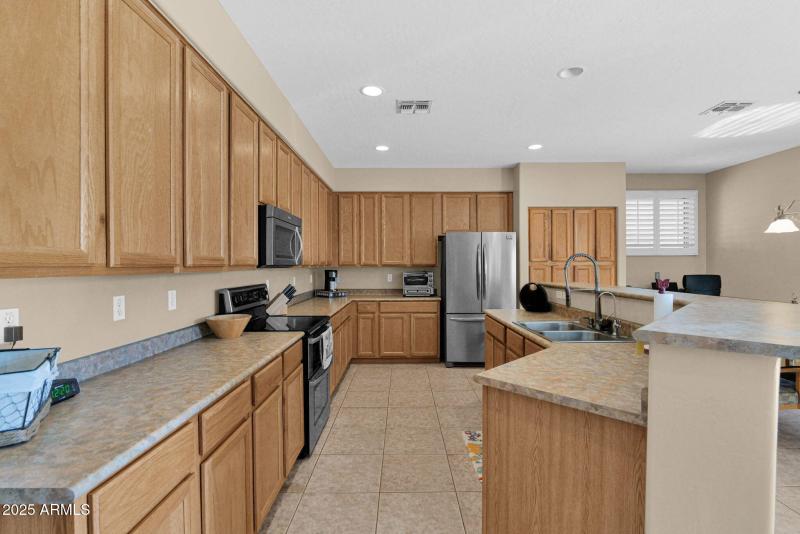 23-web-or-mls-P1383072