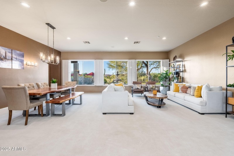 5744 E Hedgehog Pl - 06