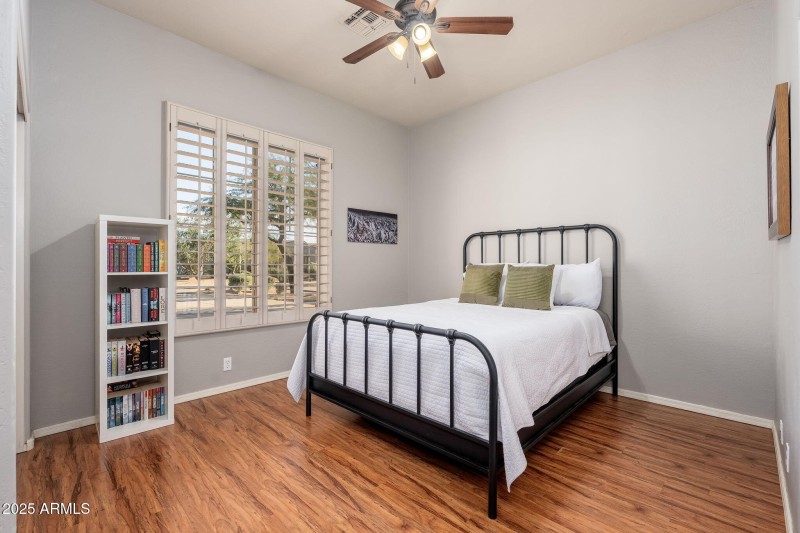 5744 E Hedgehog Pl - 30