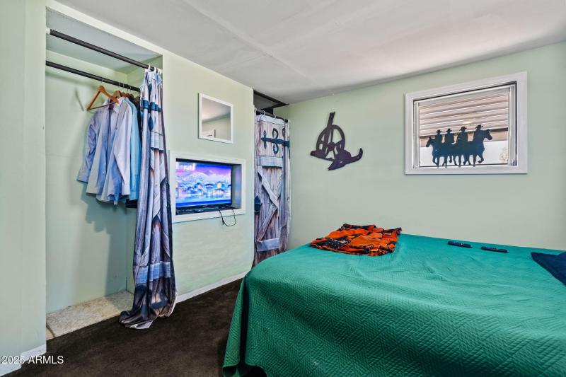 32-web-or-mls-929 N Delaware Dr lot 21--