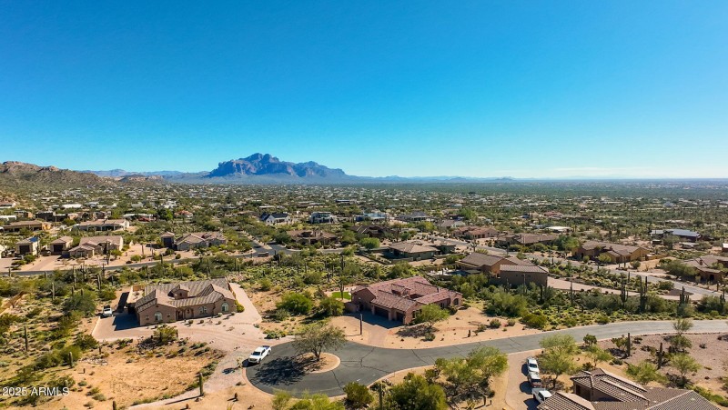 5-web-or-mls-11421 E NORTHRIDGE Street 3