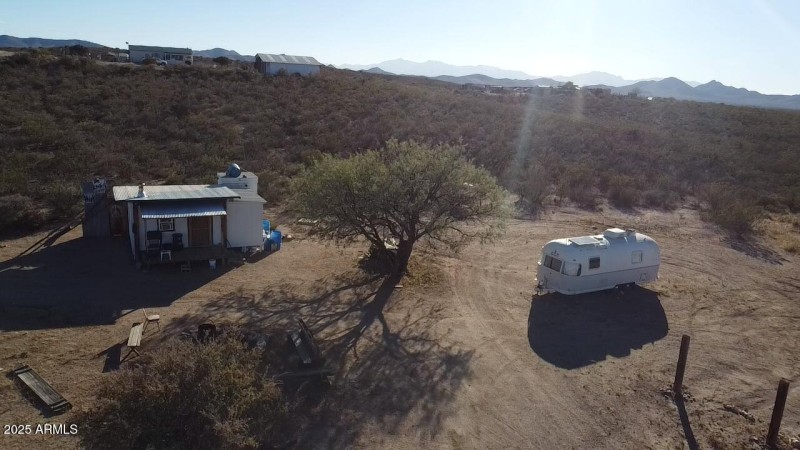 2025-12-05-15-22-28-118