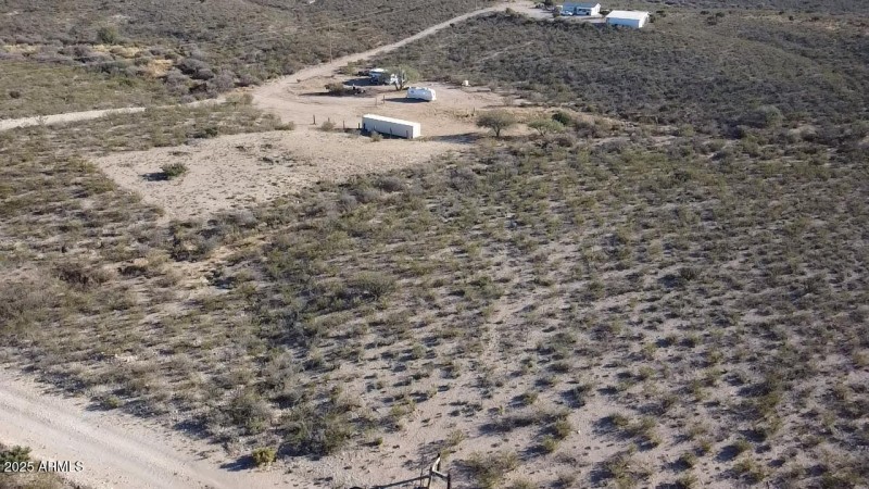 2025-12-05-15-21-29-896