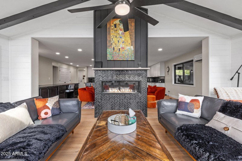 50-web-or-mls-6C1A3655