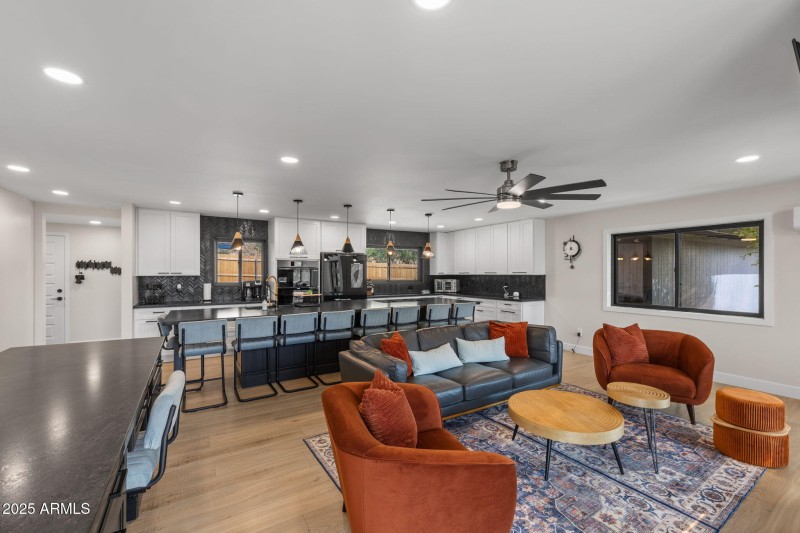 52-web-or-mls-6C1A3665