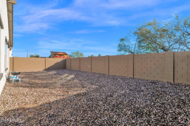 5-web-or-mls-P1393793