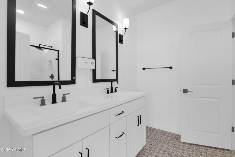 31-web-or-mls-P1393830