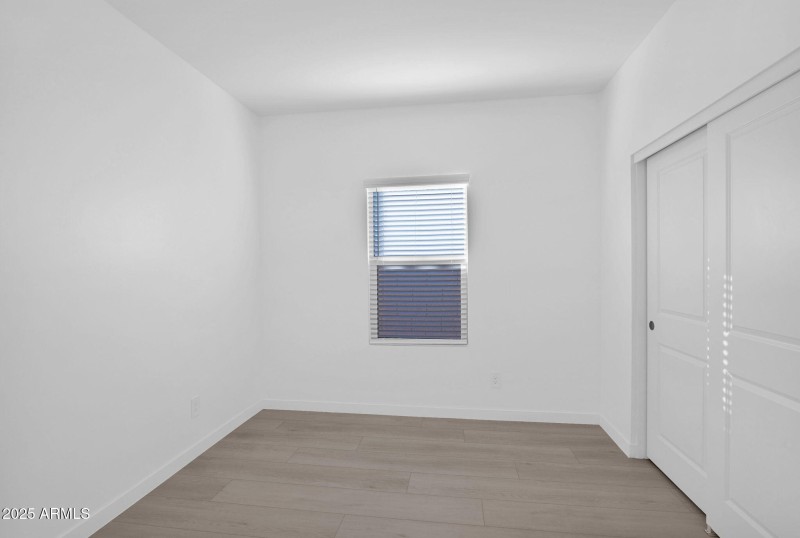 37-web-or-mls-P1393836