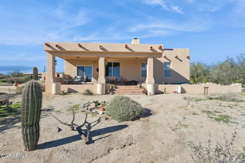 39-web-or-mls-2401-s-coyote-trail