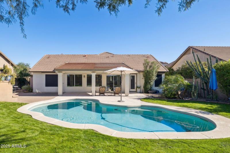 33-web-or-mls-28826-n-45th-st