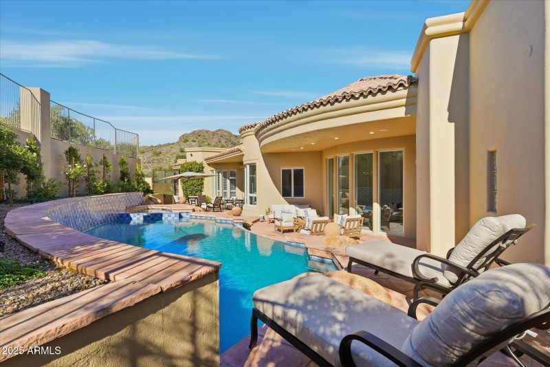 62-058-rear-exterior