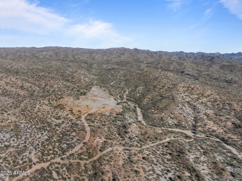 37-web-or-mls-DJI_20251204140453_0151_D