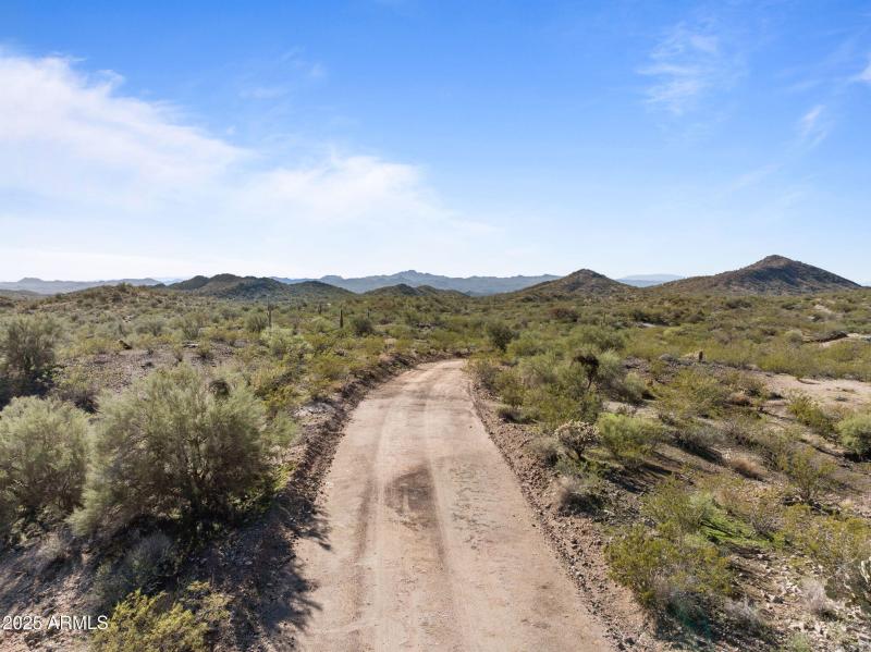 48-web-or-mls-DJI_20251204140942_0184_D