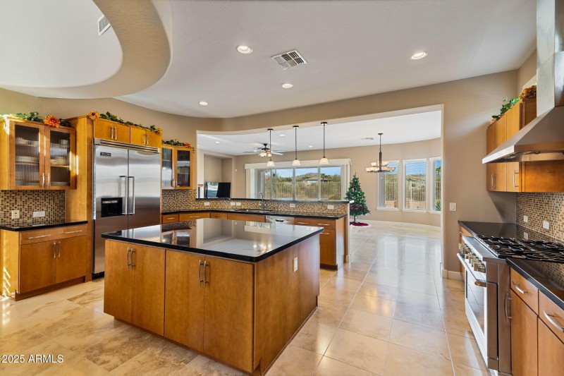 20-web-or-mls-Done Interior-27