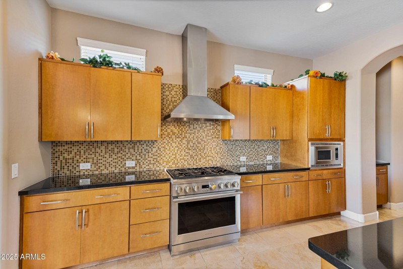 21-web-or-mls-Done Interior-25