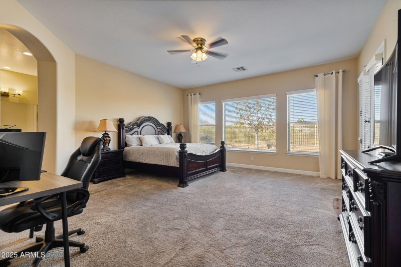 36-web-or-mls-Done Interior-34