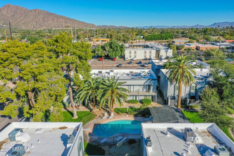 12-Drone_Complex-(6)