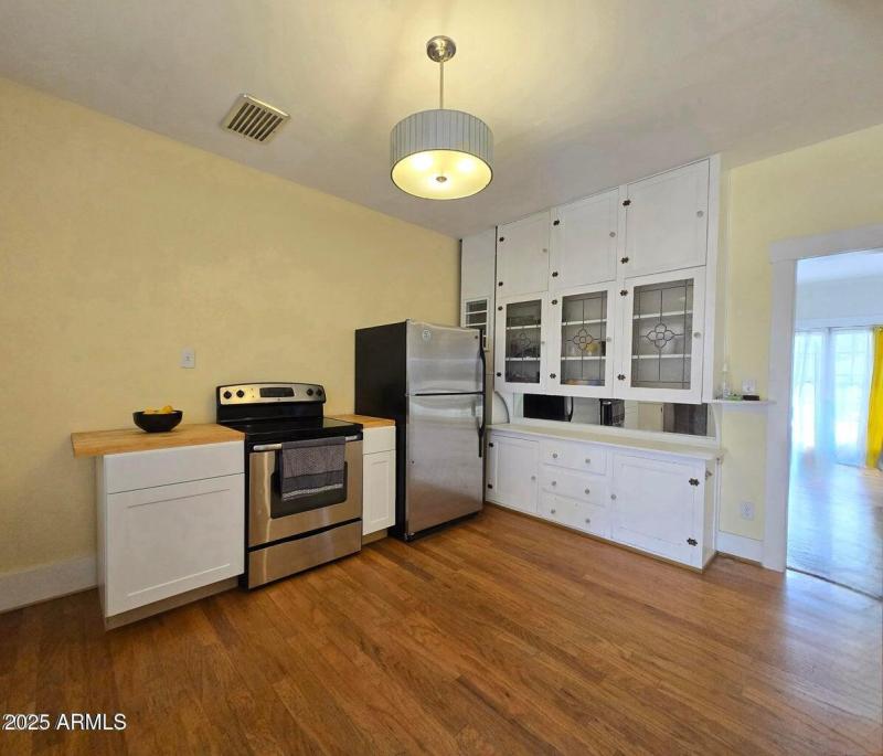 20250903193811473136000000-o