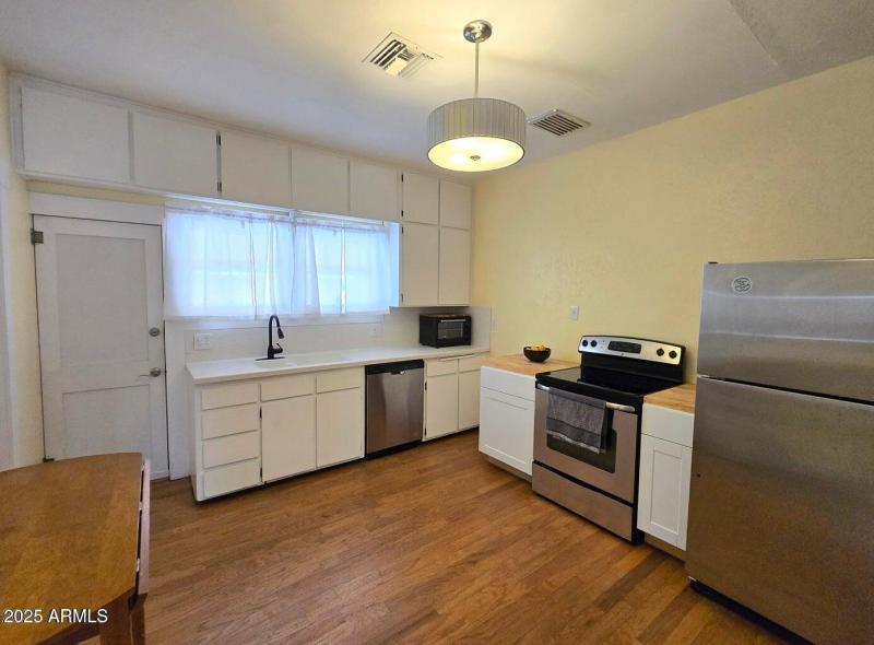 20250903200850214392000000-o