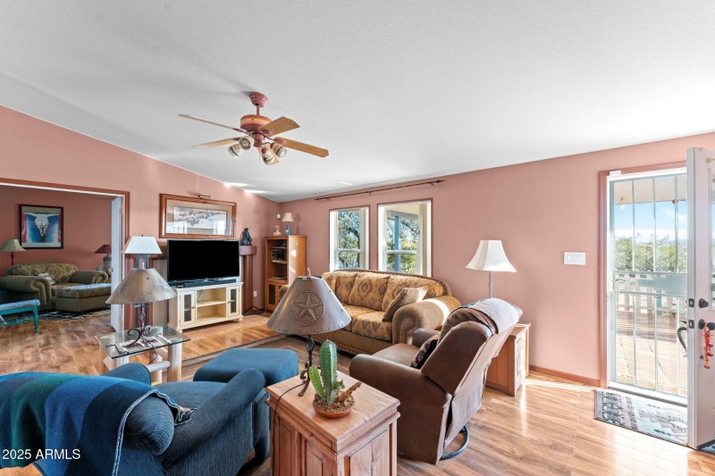 17-web-or-mls-DSC01879