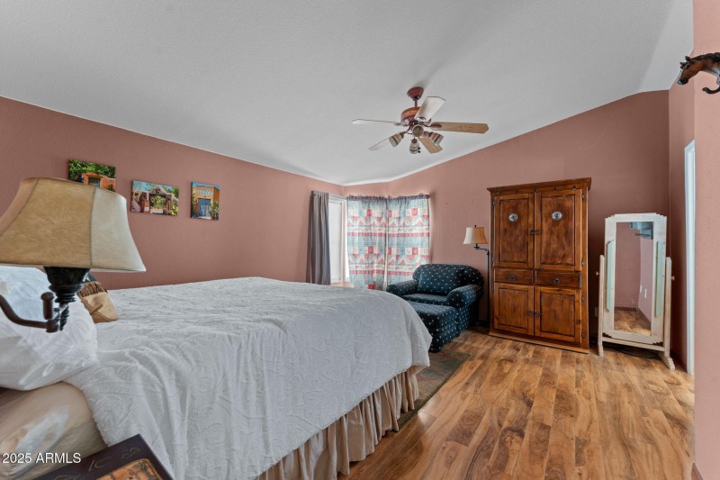 25-web-or-mls-DSC01919