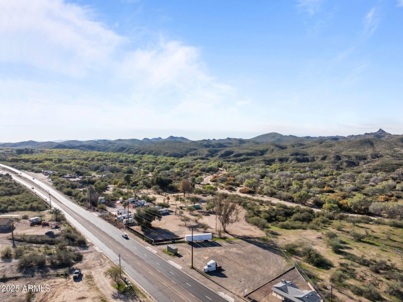 4-web-or-mls-DJI_20251204101801_0037_D