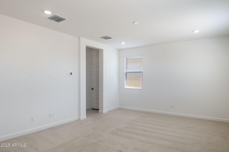 11-web-or-mls-17645-w-hatcher-rd-91-zanj