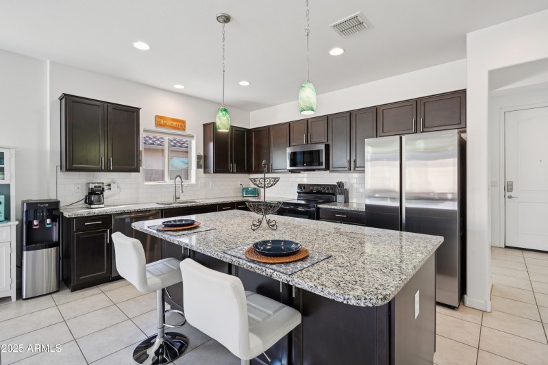 18-print-W Briles Rd-S0612-016