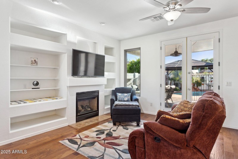 Gas Fireplace - Built-in Shelving