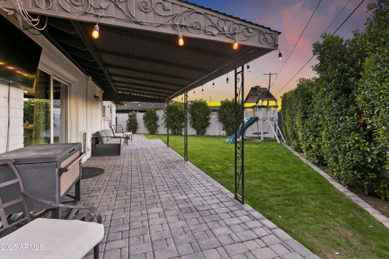 BACKYARD PATIO