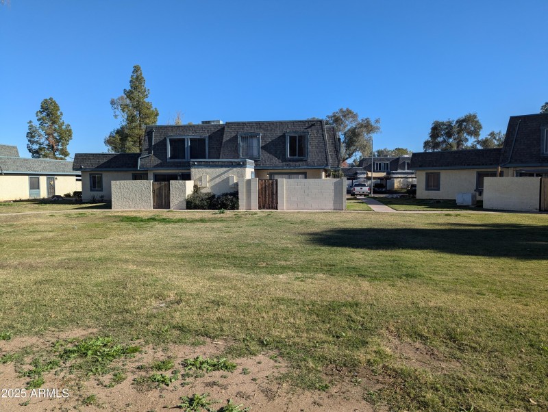 PXL_20251202_172530812