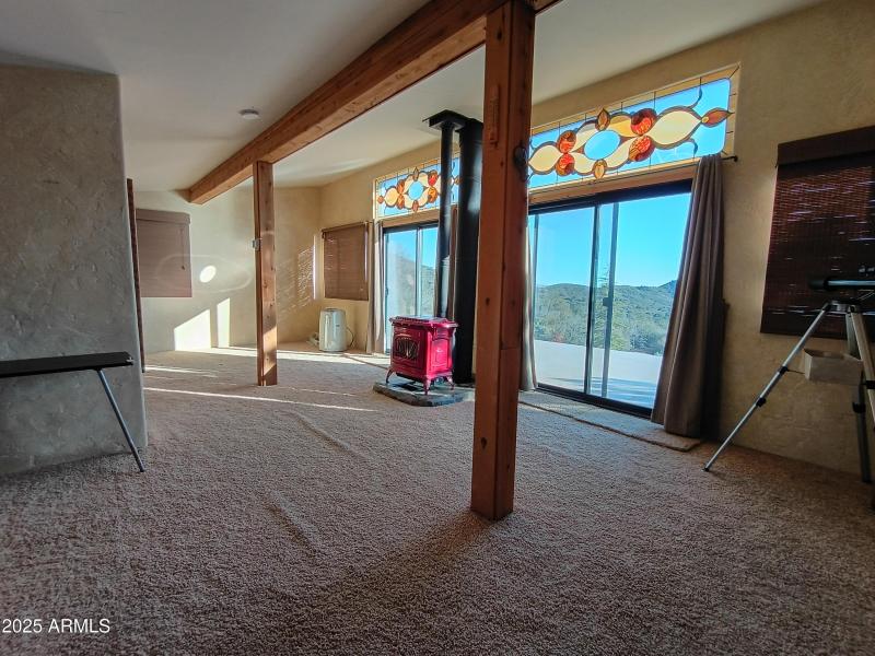 Large 29 X 17 Upper Bedroom & Loft