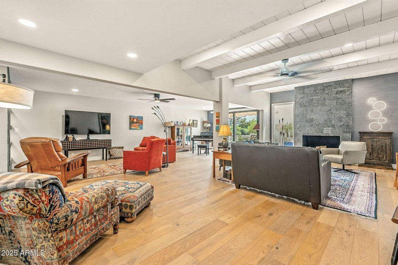 3-web-or-mls-Palo Verde-3