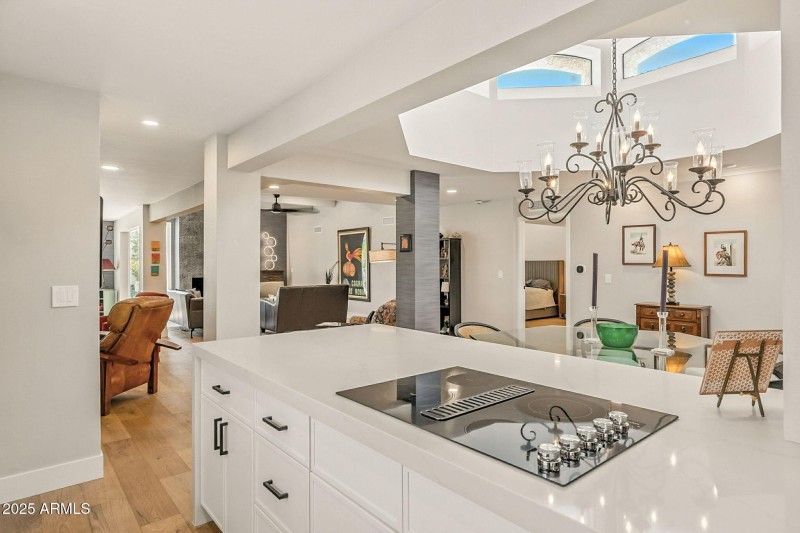 14-web-or-mls-Palo Verde-14