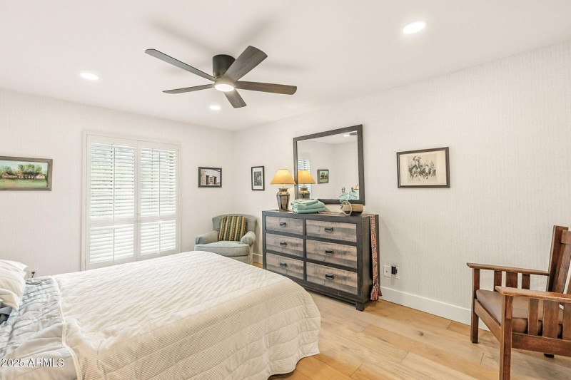 23-web-or-mls-Palo Verde-23