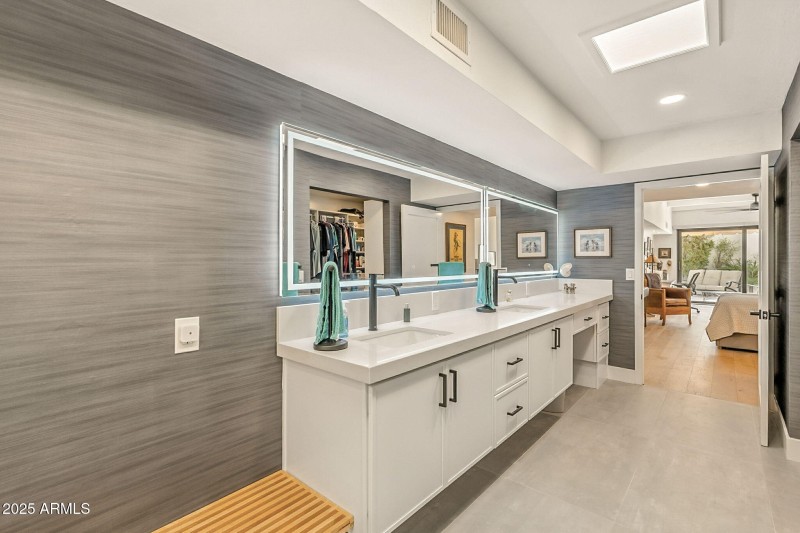 34-web-or-mls-Palo Verde-34