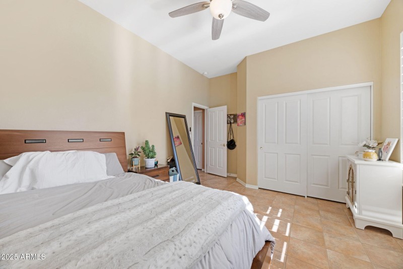 31-web-or-mls-17607-w-eagle-dr