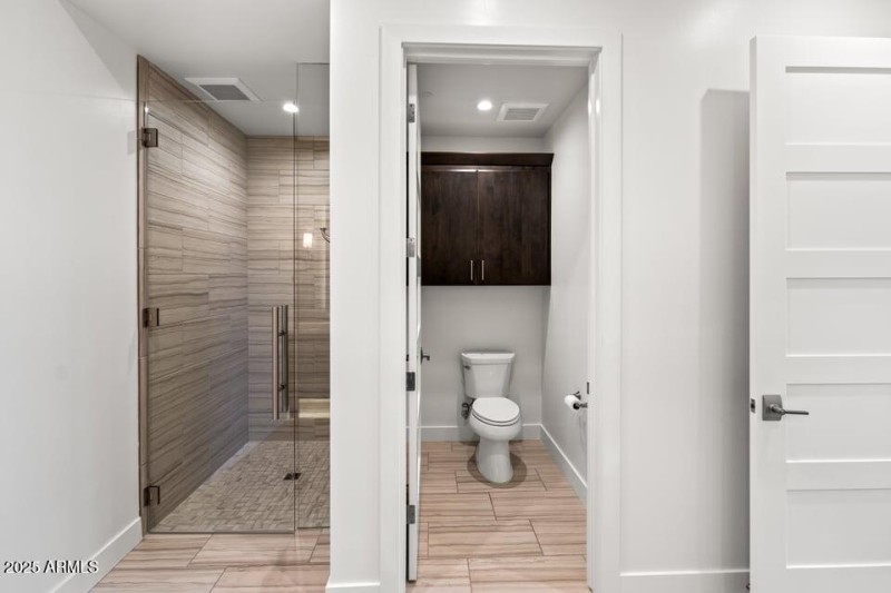 Enclave Unit 2008-30