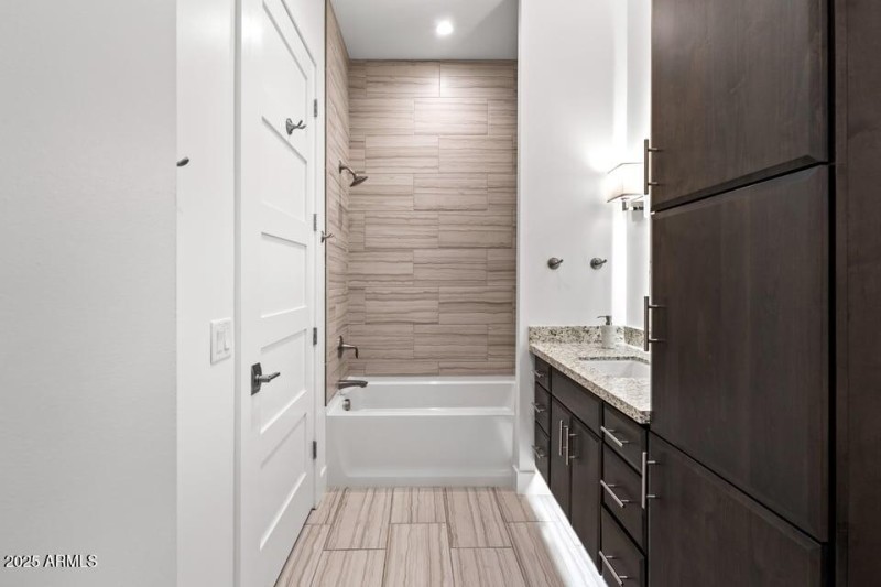 Enclave Unit 2008-13