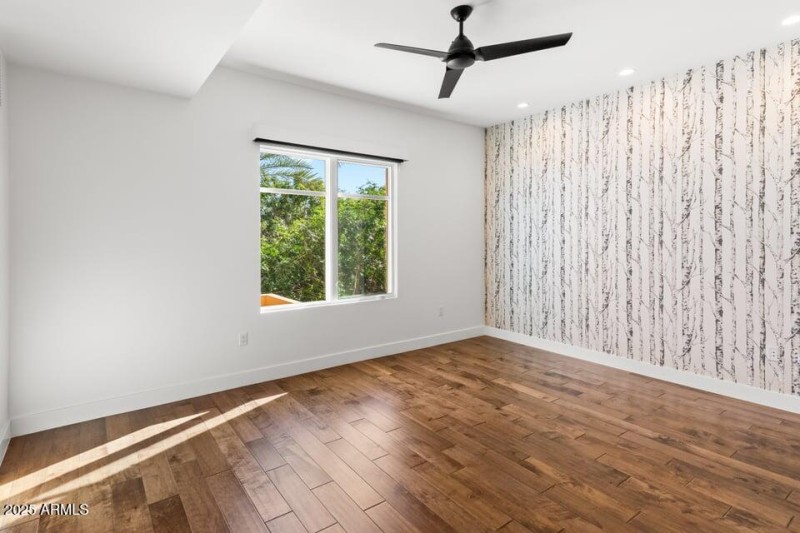 Enclave Unit 2008-23