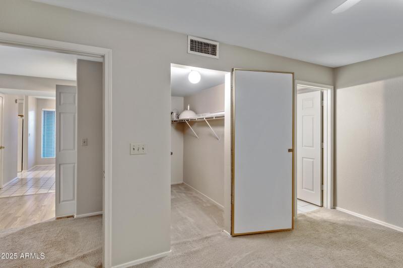 220 N 22nd Pl Unit 1101-21