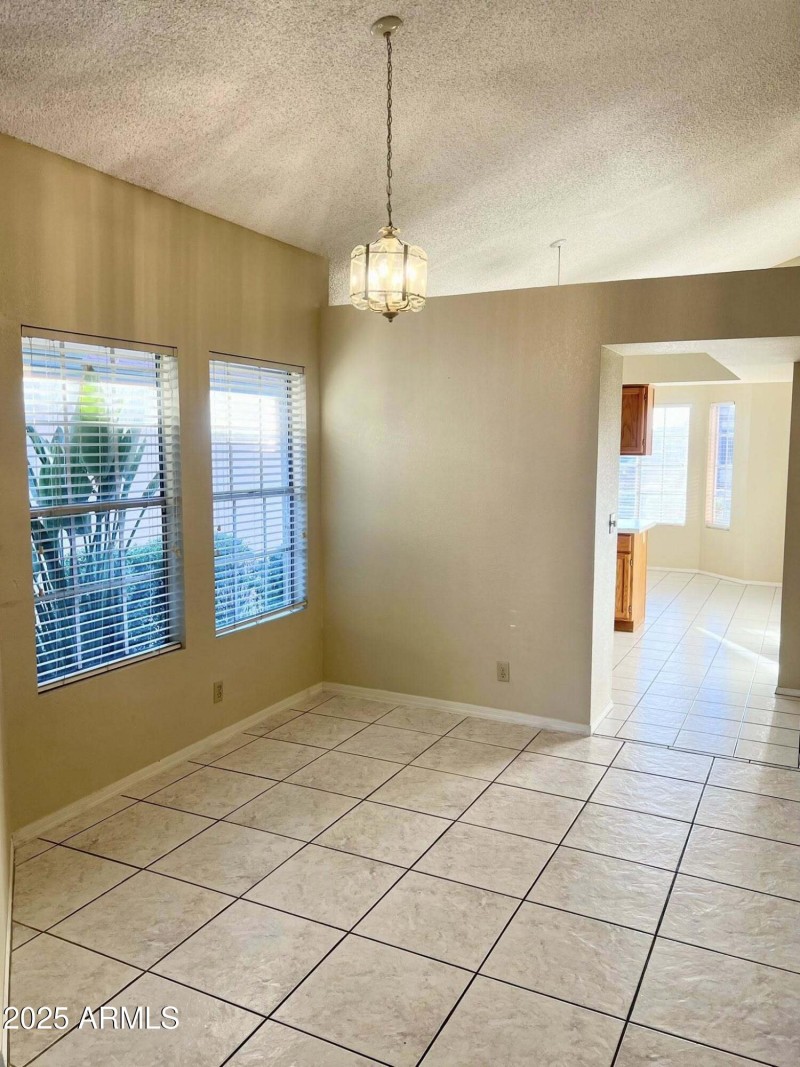 595455483_10241674445027093_568922862108