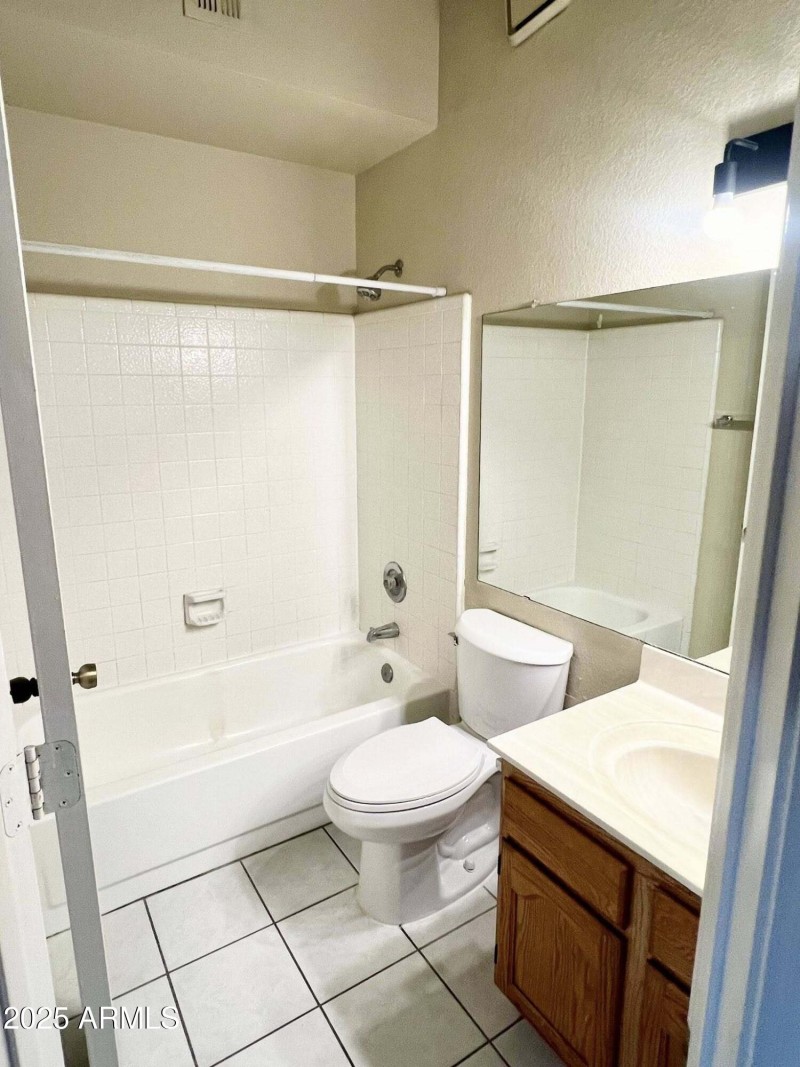 596808069_10241674373665309_400729264766