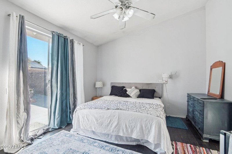 20-web-or-mls-N 42nd Ave-S0612-020