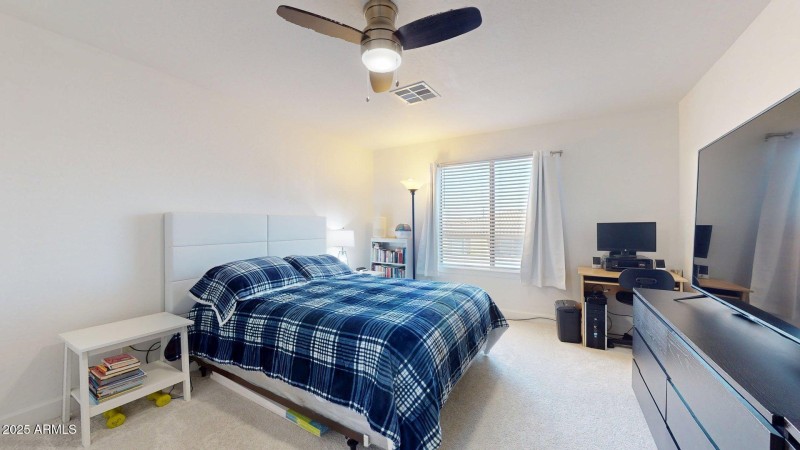 269-S-165th-Dr-12052025_081047