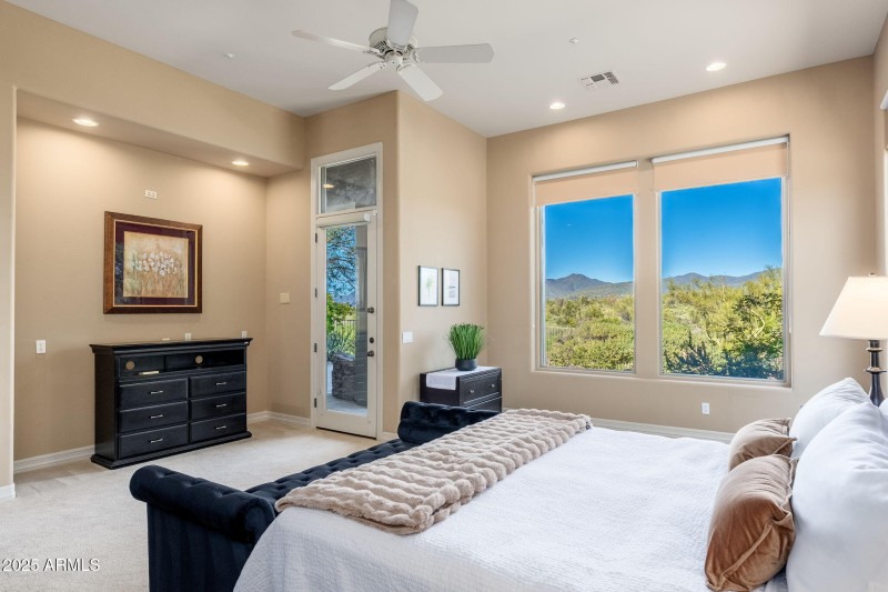 9726 E Cavalry Dr - 29