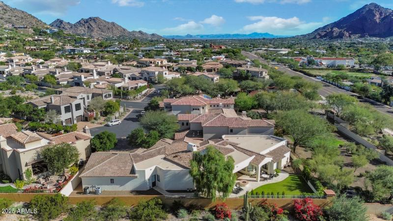 3905 E Sierra Vista Dr-large-042-003-DJI