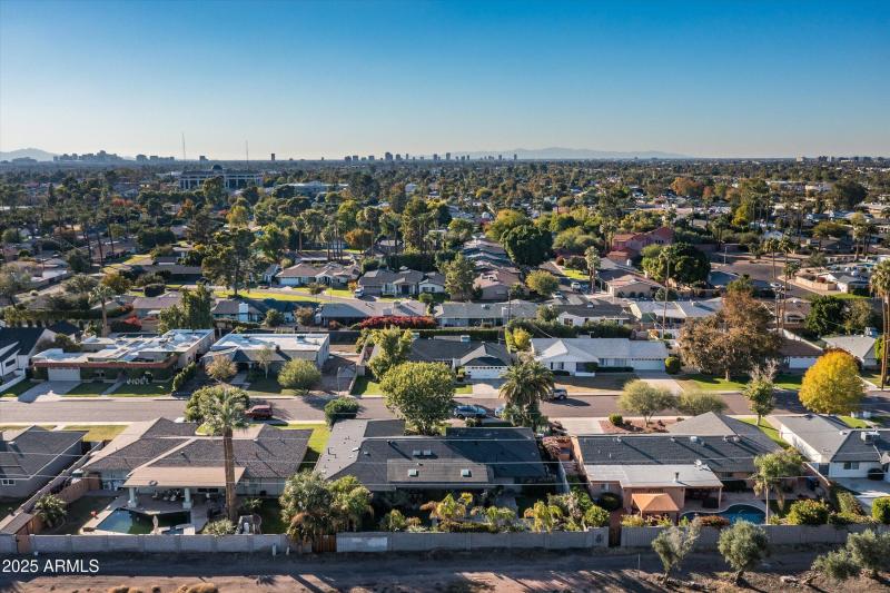 46-3123 N 47th Pl (48 of 49)